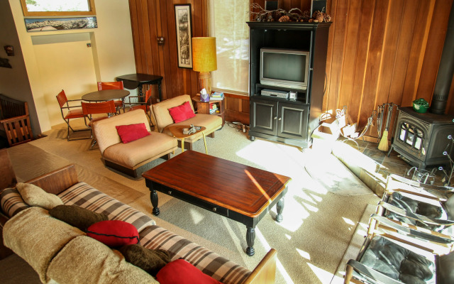 Mammoth West #140 Condo