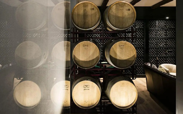 Quinta de S. Bernardo Winery & Farmhouse