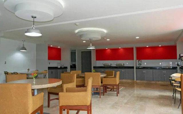 Hotel 5 Inn Plus