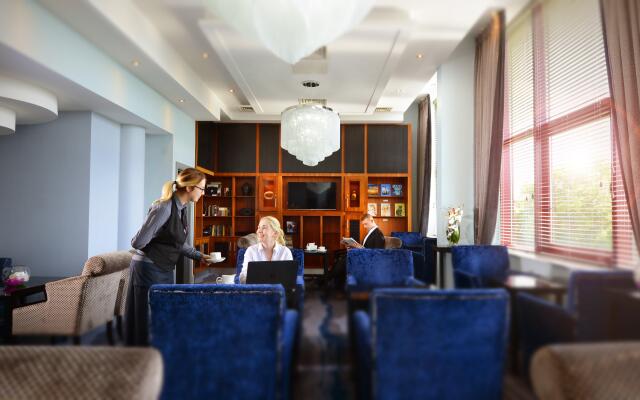 Crowne Plaza Dublin Airport by IHG