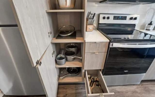 Cozysuites Modern 1BR Lawrenceville