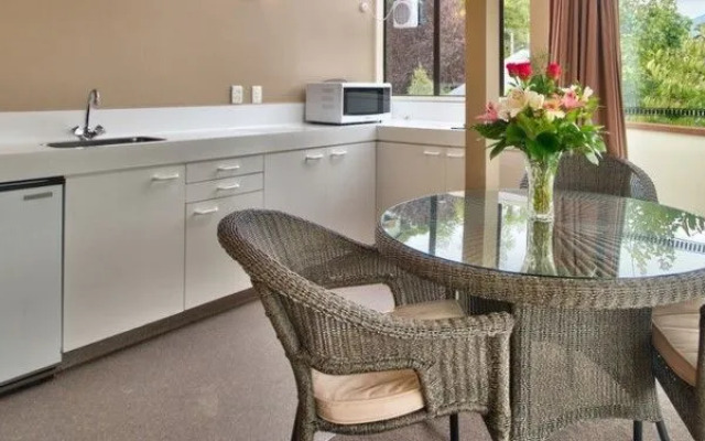 Comfort Inn Melbourne Lodge