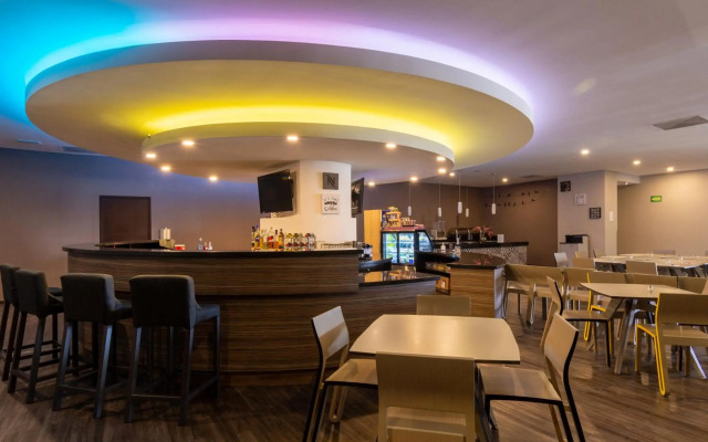 Hotel Glow Point - Mulza