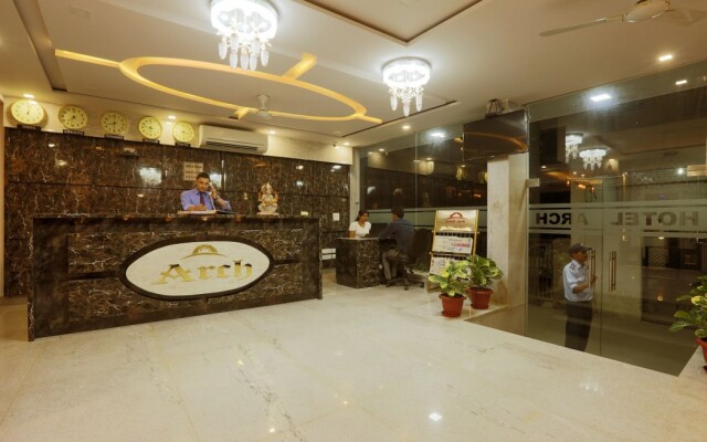 OYO 9268 Hotel Arch