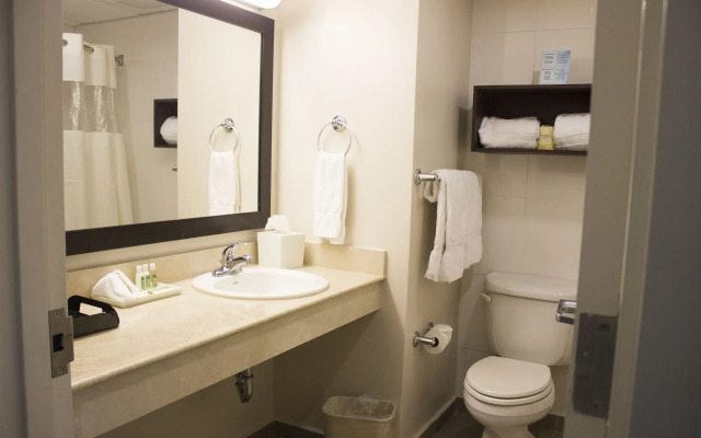 Costa Bahia Hotel & Convention Center