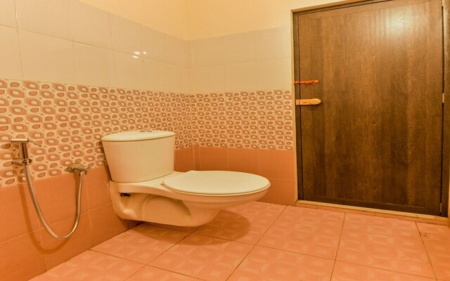 OYO 12179 Hotel Raiban