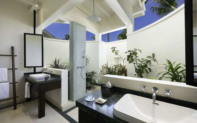 Oblu Xperience Ailafushi Hotel
