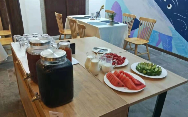 Changshu Chujian Yue Hotel
