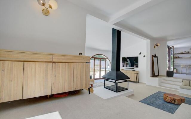 Villa - 4 Bedrooms with Pool and WiFi - 107785