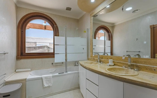 LUXURY VILLA NAUTILUS Heated pool Spa