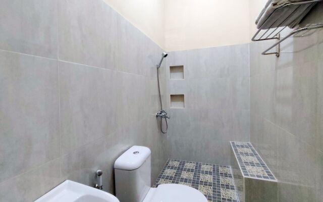 Bogor - Beautiful Room for 2 With Ac