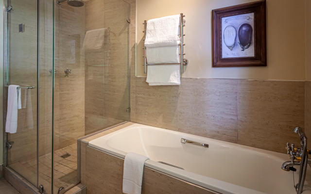 Franschhoek Country House and Villas