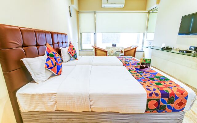 Fabhotel Sr Wakad