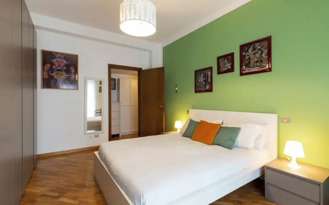 notaMi - Trendy Corner Fashion District