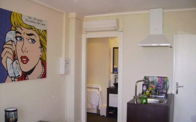 Les Garçonnières de lHorloge