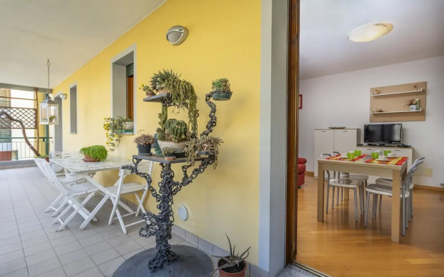 Ai Gelsomini-APT with Terrace & Parking