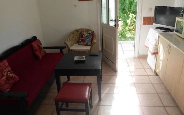 Toms House 1 Between Paleokastritsa n Dassia n Ipsos