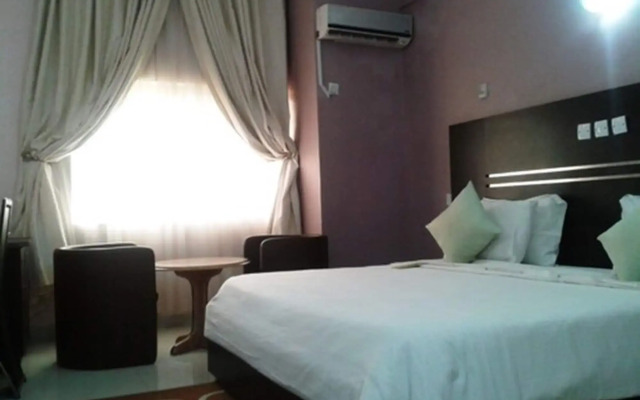 Jades Hotel