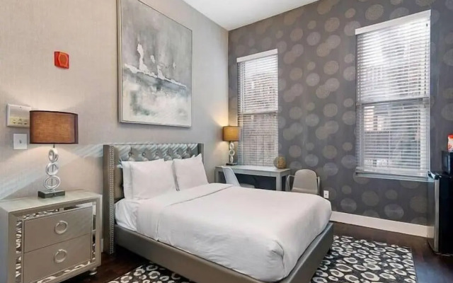 Premier Suites - Bay Village