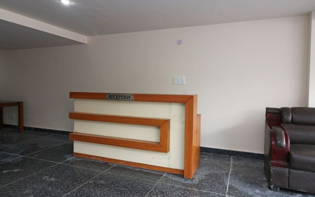 Oyo 37908 Hotel Prime