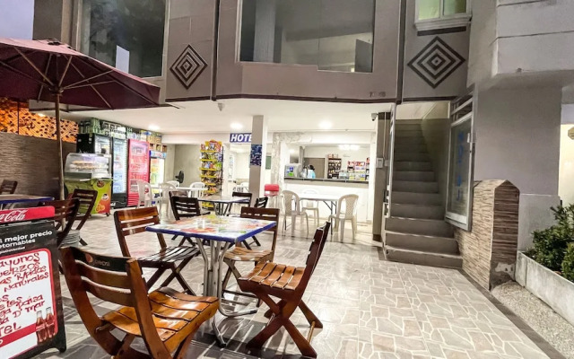 Hotel & Restaurante Oasis