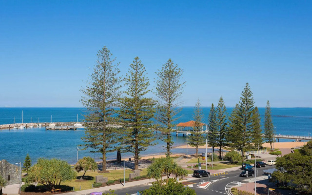 Proximity Waterfront Apartments
