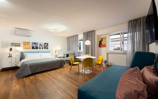 Sweet2b Florence Guicciardini