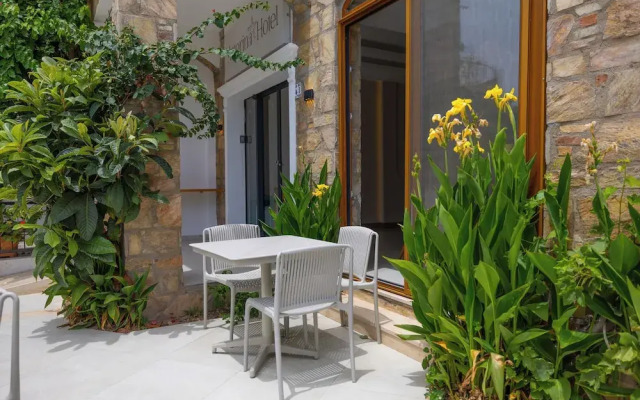 Asterina Hotel