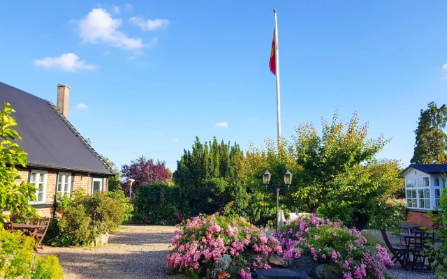 Stora Herrestad Bed & Breakfast