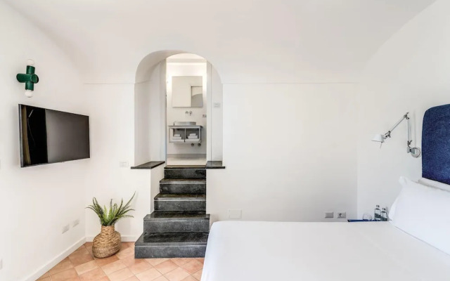 Giulia 2 Villa Apartment Shared Pool Sea Views