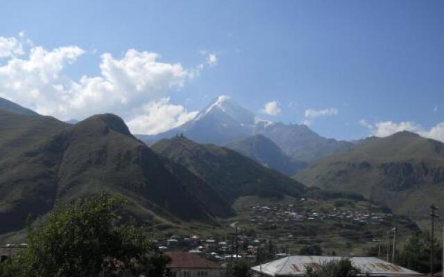 Mountain Star Guest House