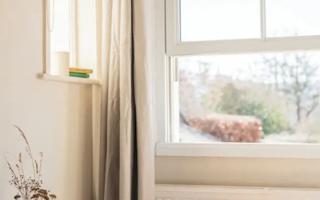 Morleys Bistro | By Huluki Sussex Stays