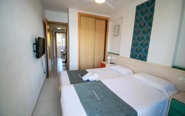 TROPIMAR 14 Levante Beach