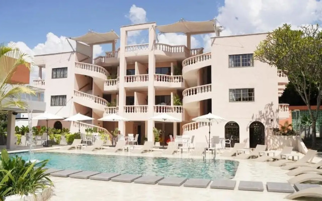 Del Tropico Hotel