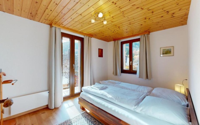 Superb family apartment in centre of the village of Vercorin – Guest Rooms – Chalais