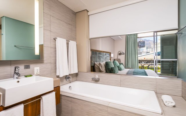 aha Harbour Bridge Hotel & Suites