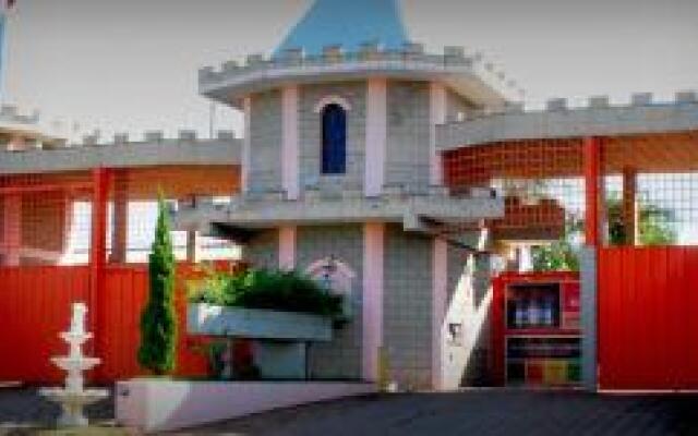 Castellu's Motel