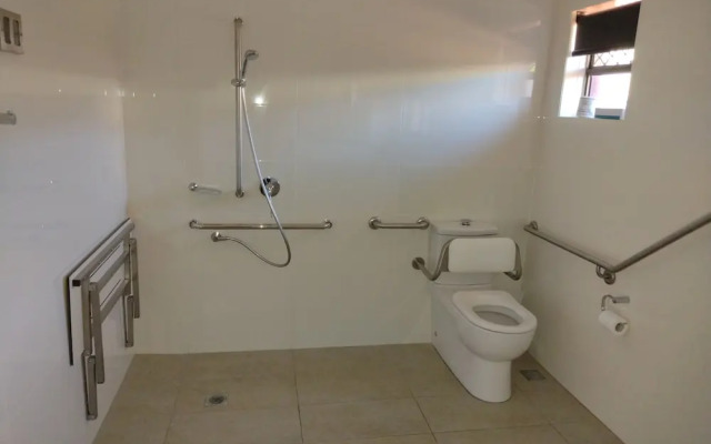 Cascade Motel In Townsville