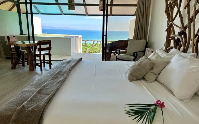 Akua Ocean View Suites
