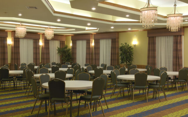 Holiday Inn Express Hotel & Suites Galveston West-Seawall by IHG