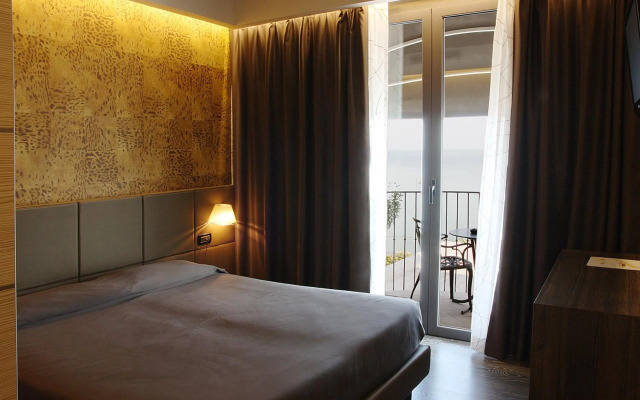 Hotel Aurora