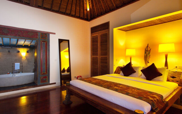 Tirta Naga Villa