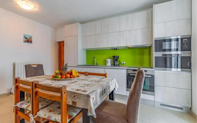 Two-Bedroom Apartment in Medulin