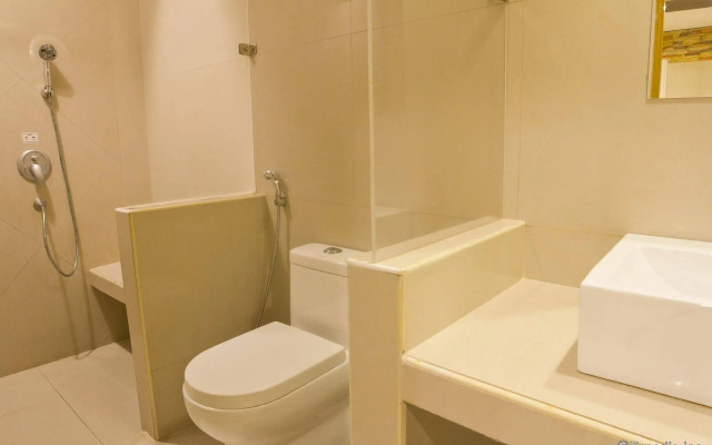 Victoria Court Las Piñas