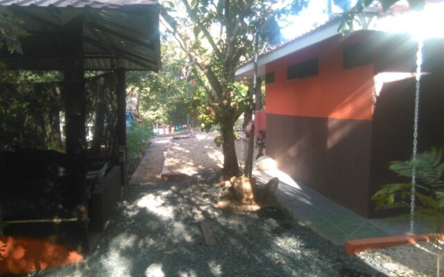 Villa de Los Monos