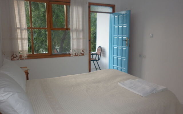 Myra Hotel