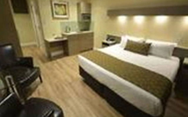 Bentley Motel