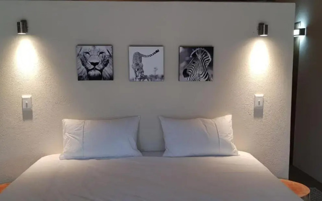Pata Pata House