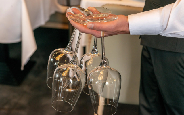 The Originals Boutique, La Maison Rouge