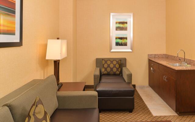 Holiday Inn Express Sacramento Airport Woodland, an IHG Hotel